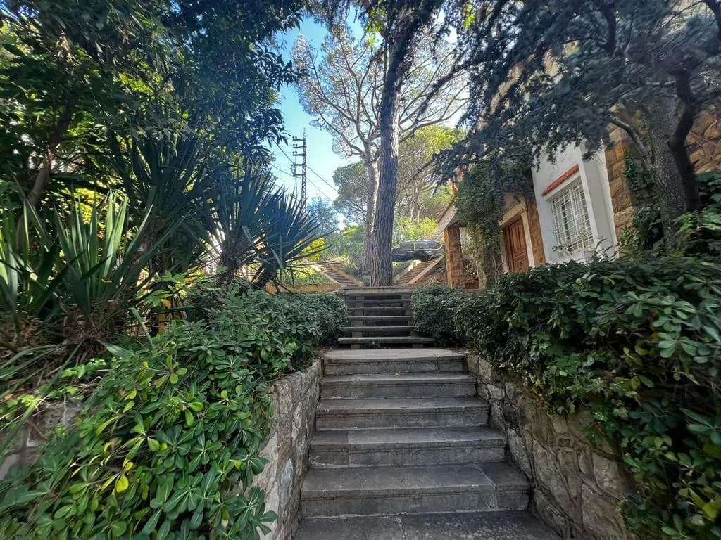 Villa for Sale in Baabdat, Lebanon — photo 4