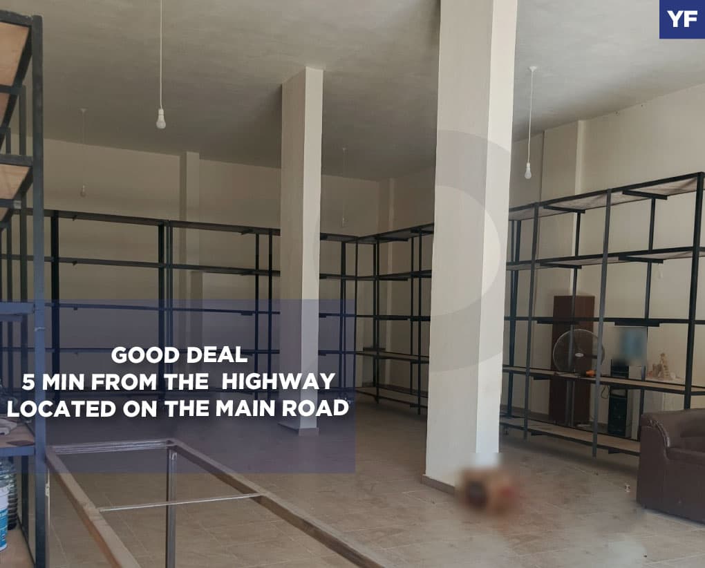 8 shops for rent combined into one large open hall