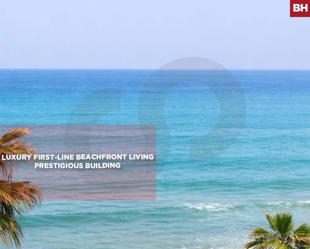 First-Line Beachfront, large terraces, saida