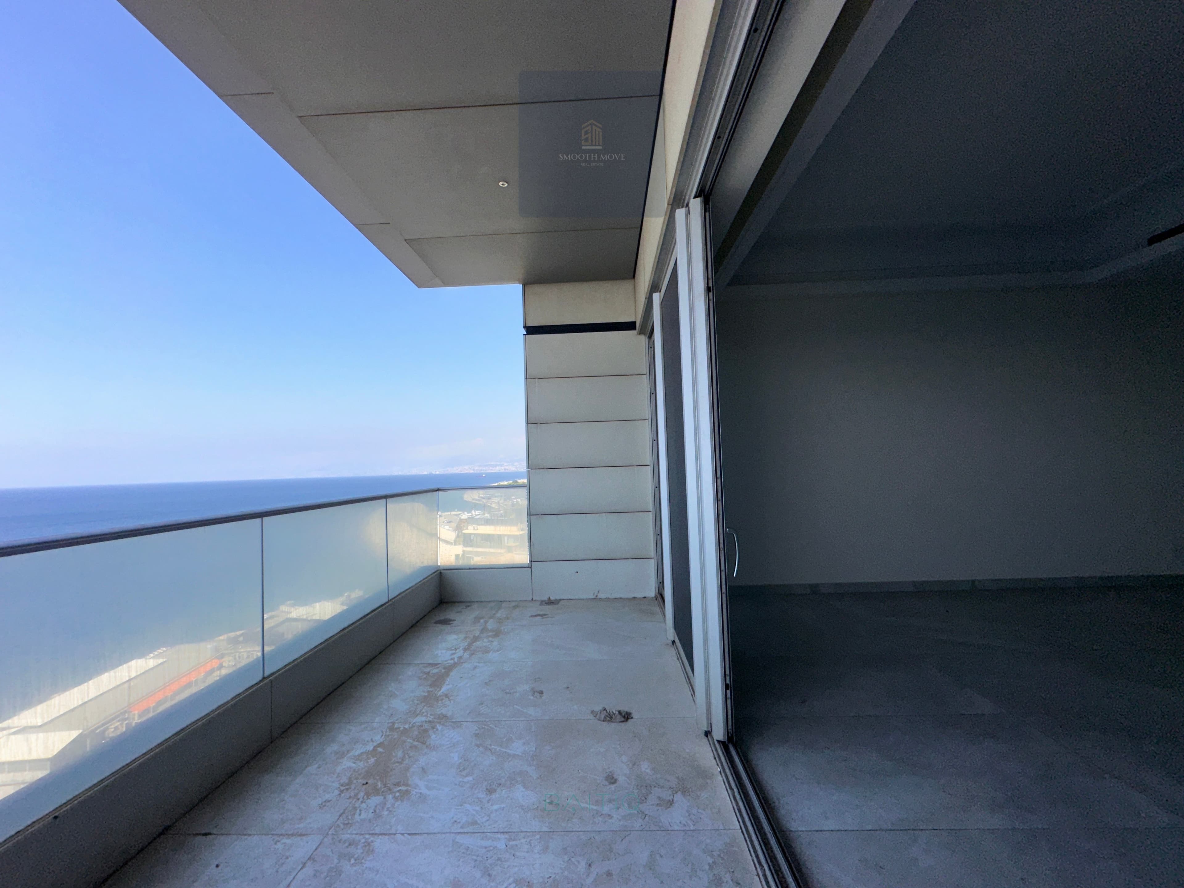 Lovely Sea View Penthouse for Sale in La Citadella Ain Mraiseh, Beirut — photo 4