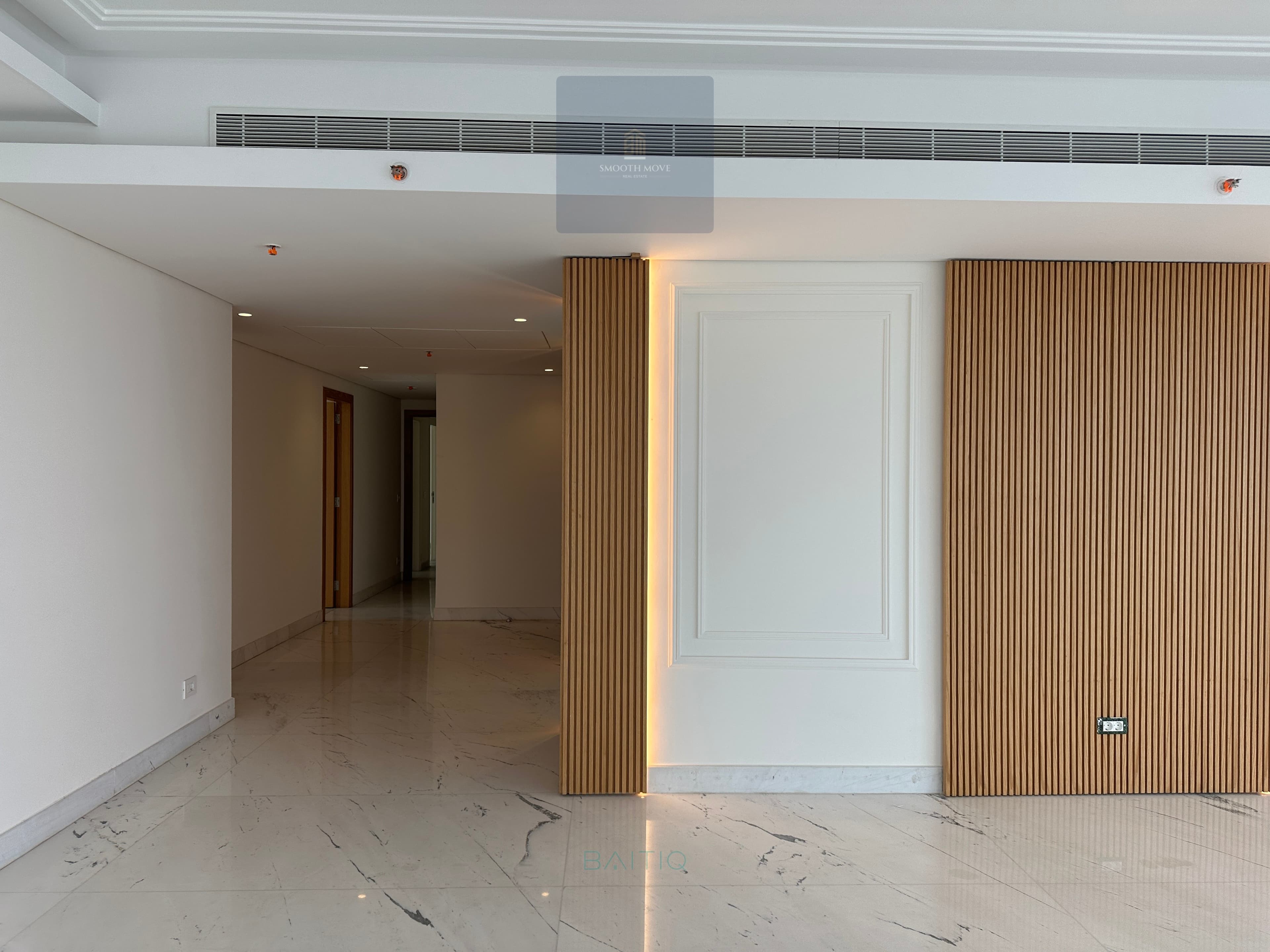 Luxury Seaview Apartment for Rent or for Sale in Ain Al Mraiseh, Beirut — photo 2