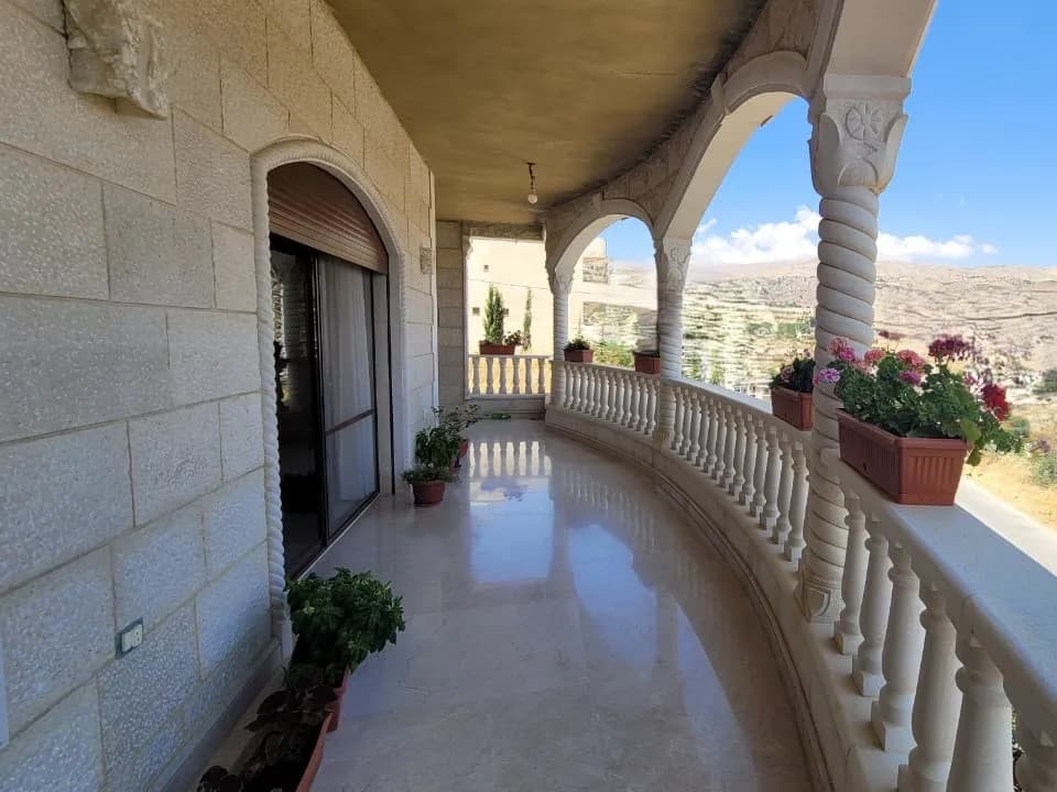 Building for Sale in Zahlé — photo 7