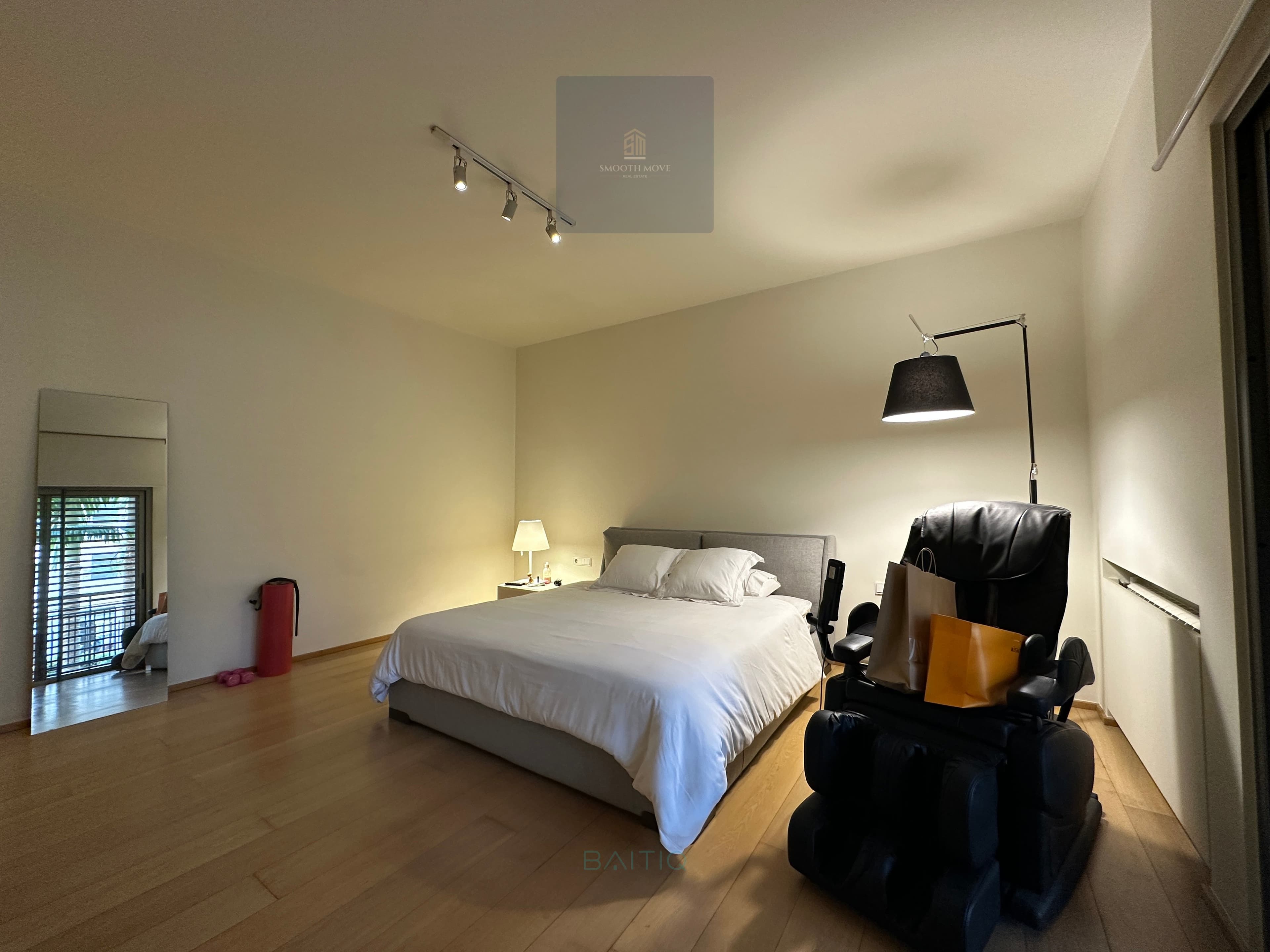 Gorgeous 3 Bedroom Apartment For Sale in Downtown Beirut