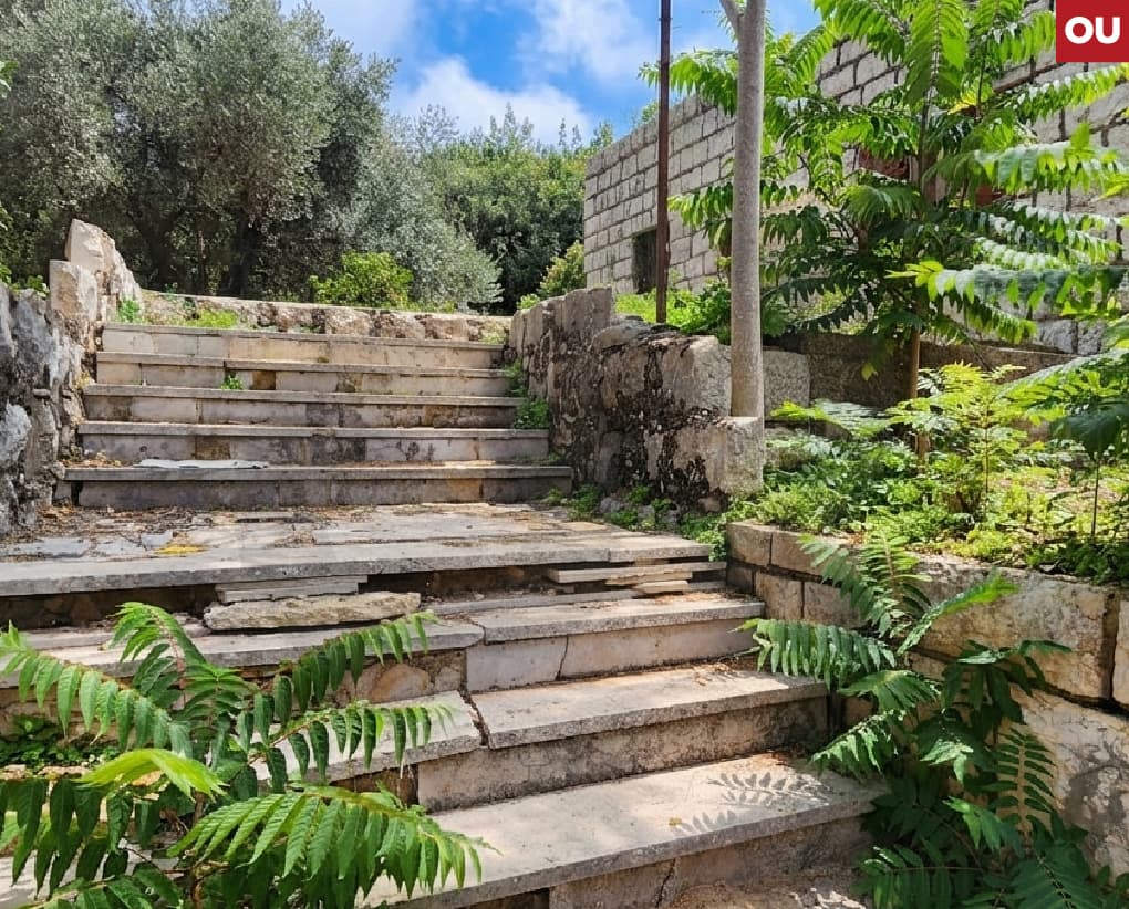 Detached house/Calm area/Gardens/Metn/Cornet Chahwan