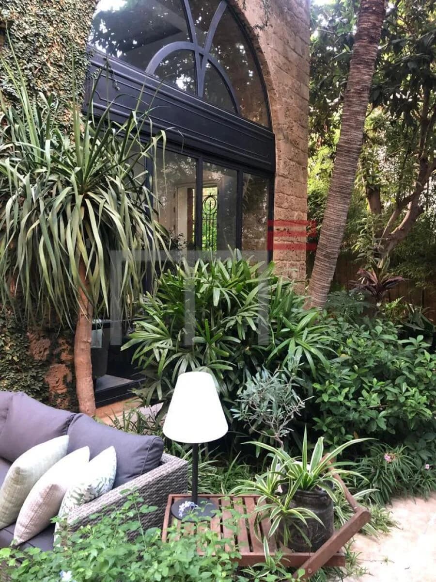 Villa for Sale in Achrafieh — photo 2
