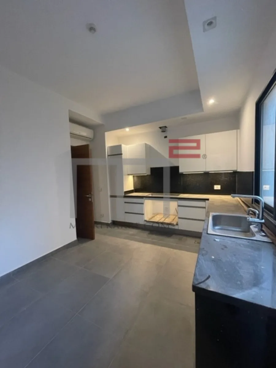 Apartment for Sale in Furn El Hayek — photo 3