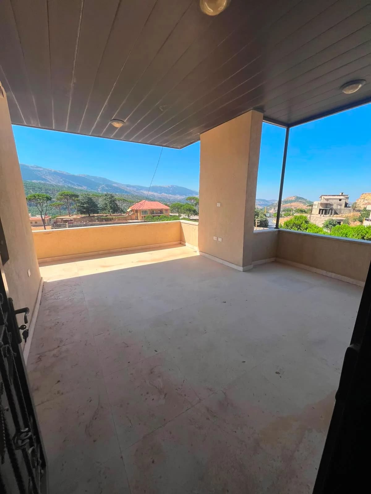 Apartment for Sale in Ain Dara