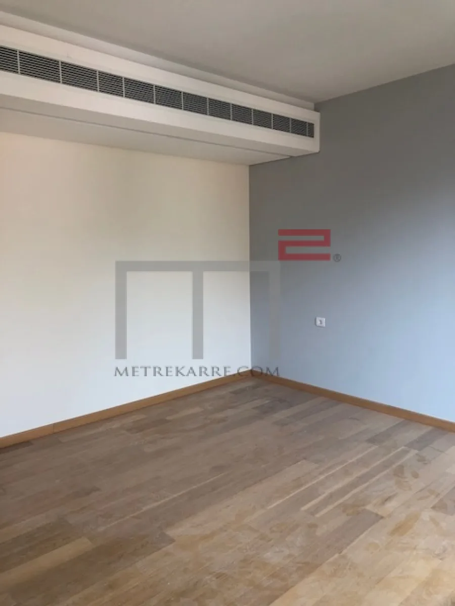 Duplex for Sale in Downtown — photo 2