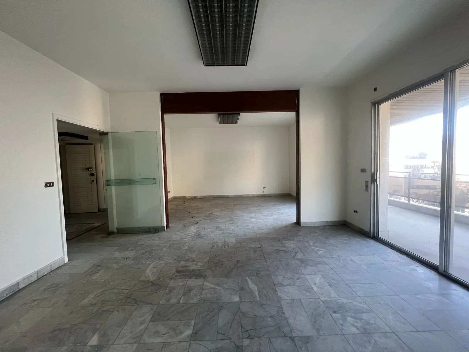 Office for Sale in Sodeco, Beirut, Lebanon — photo 3