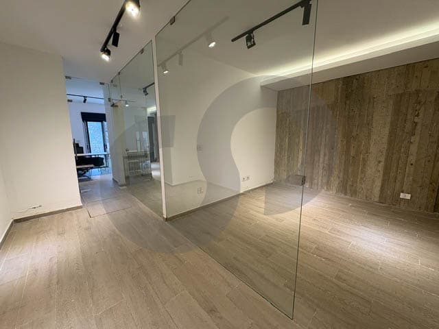 Mixed-Use Commercial Property, aachqout — photo 2