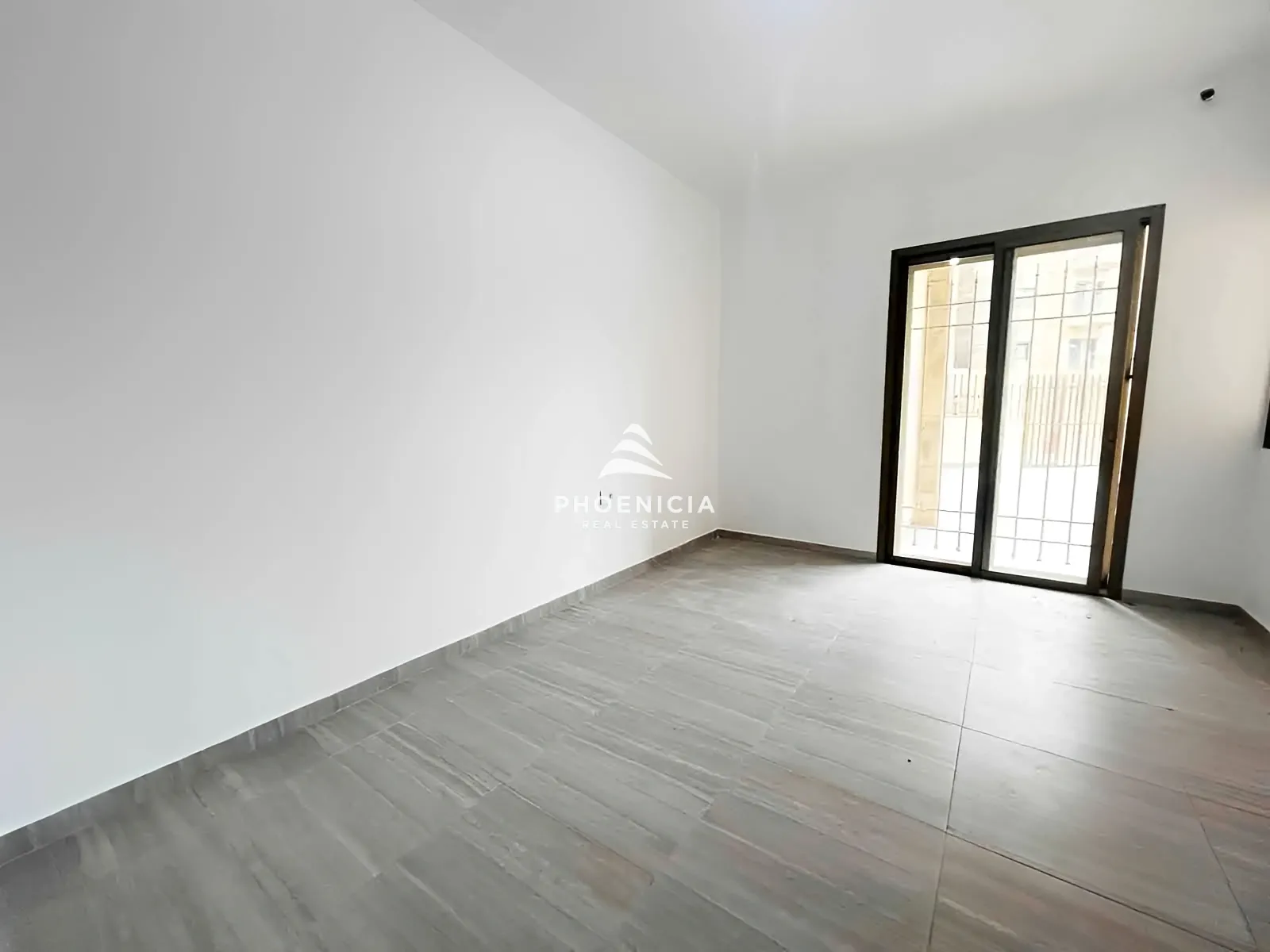 Apartment for sale in Jbeil, Lebanon — photo 5
