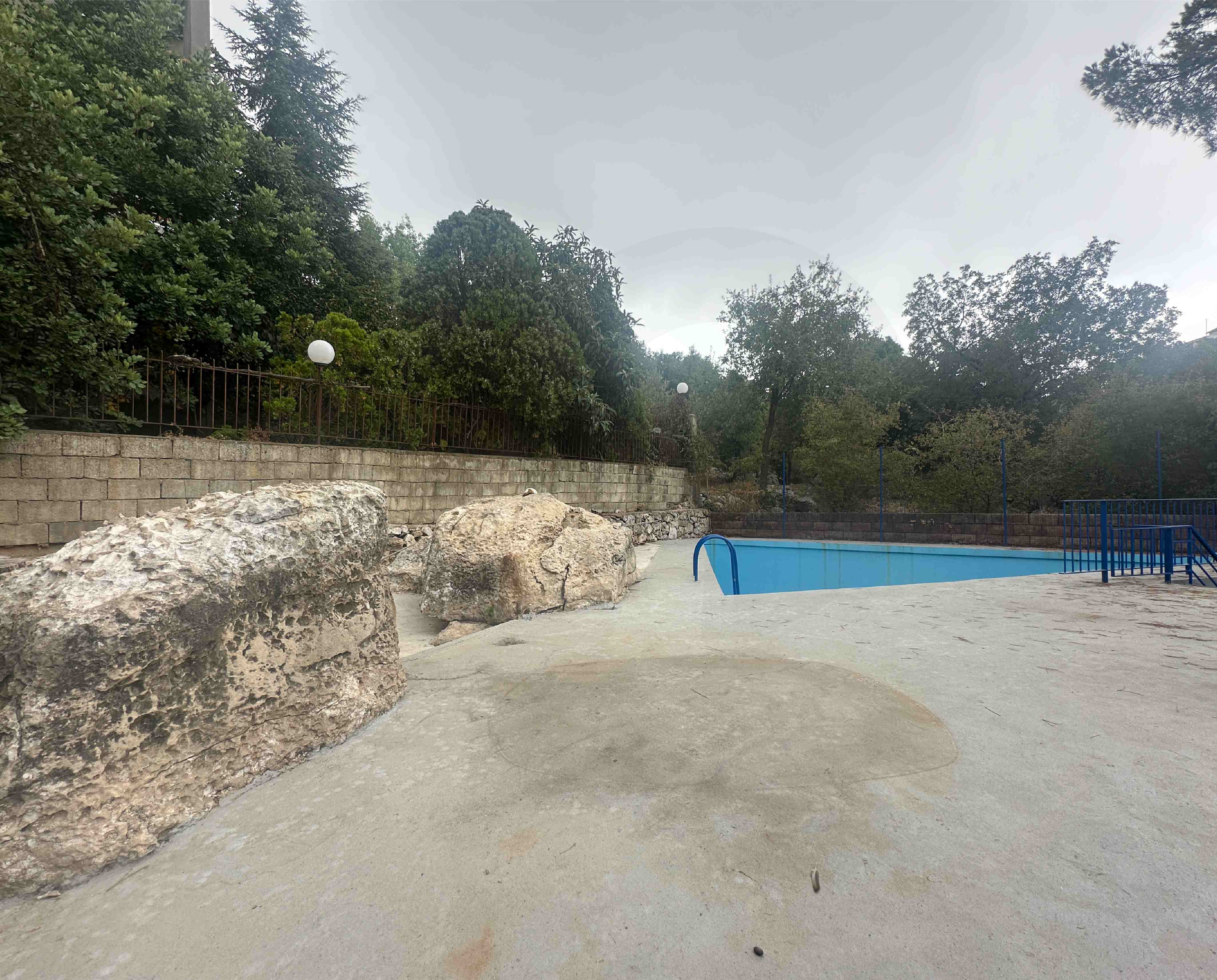 USD 850,000 Edit ad LAND -- Quiet classy wide neighborhood IN BALLOUNEH ! — photo 3