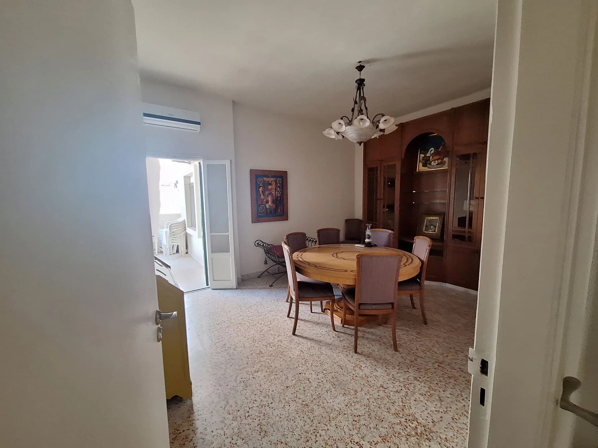 Furnished Apartment for Sale in Horsh Tabet — photo 4