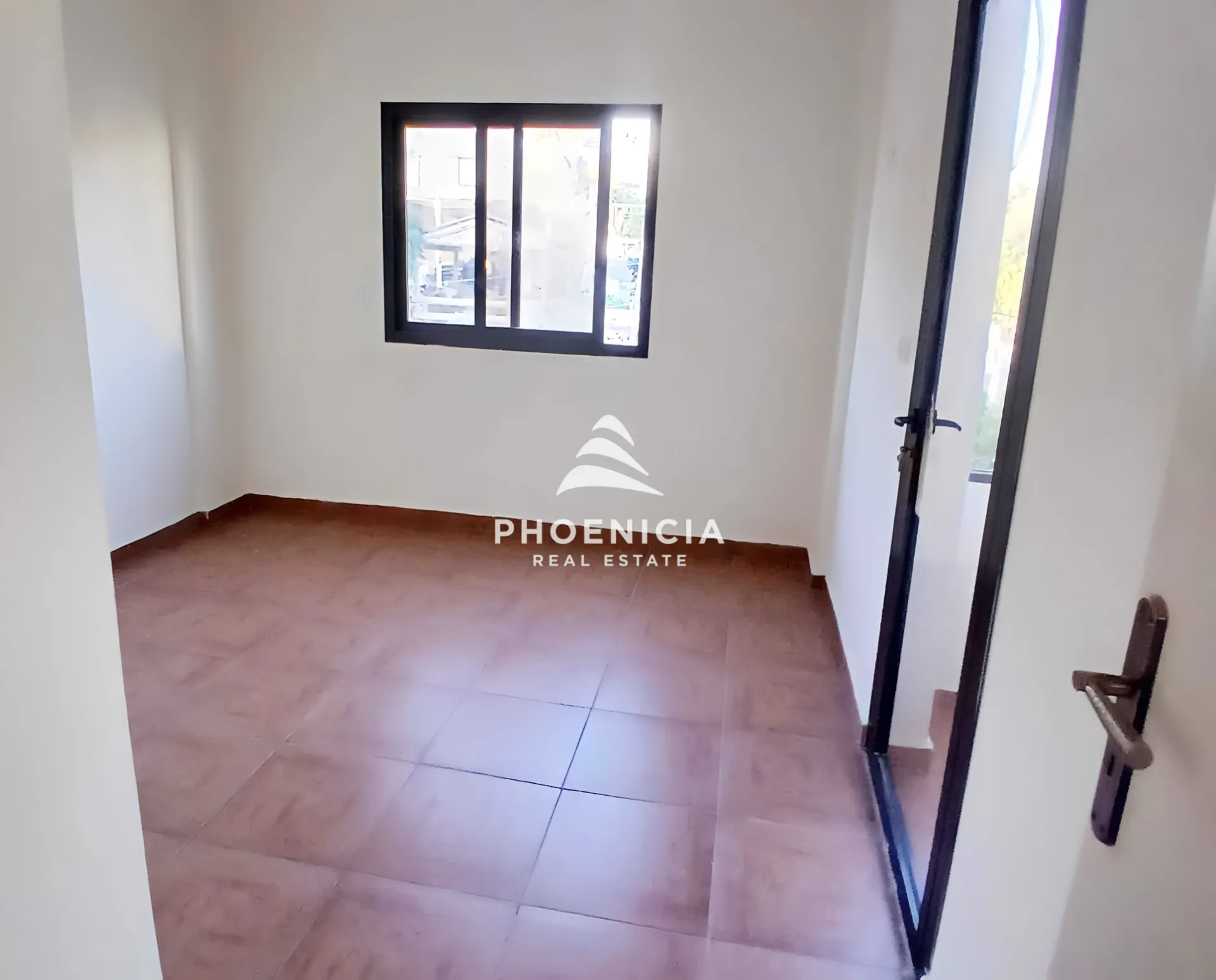 Apartment for sale in Amchit, Lebanon — photo 8