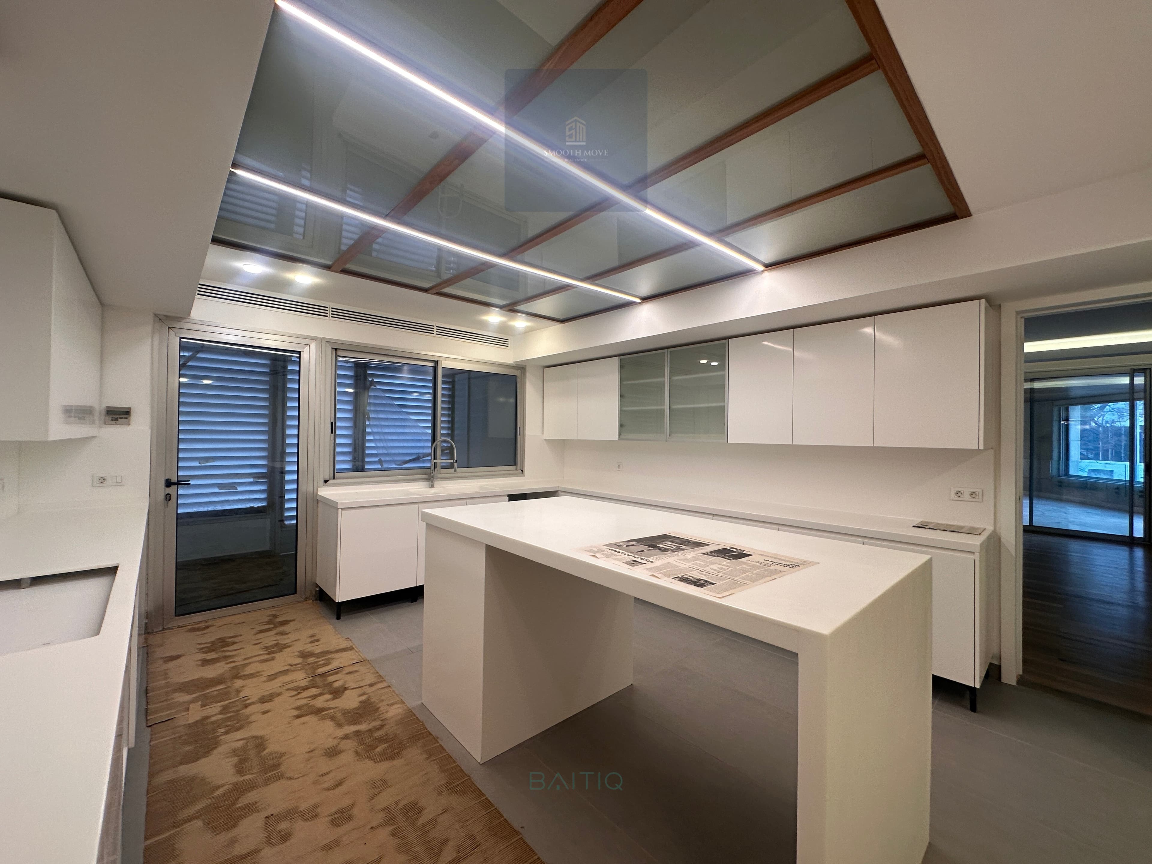 Huge Apartment With Private Garden for Sale in Jnah, Beirut — photo 2