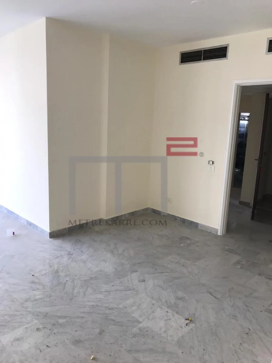 Apartment for Sale in Clemenceau — photo 4