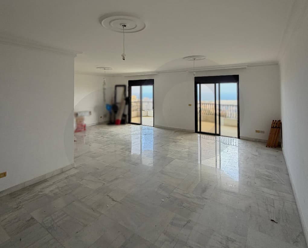 Sea View / Mountain View / Prime Location / Aley - Bchamoun — photo 3