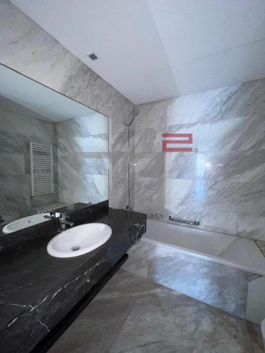 Apartment for Sale in Downtown — photo 5