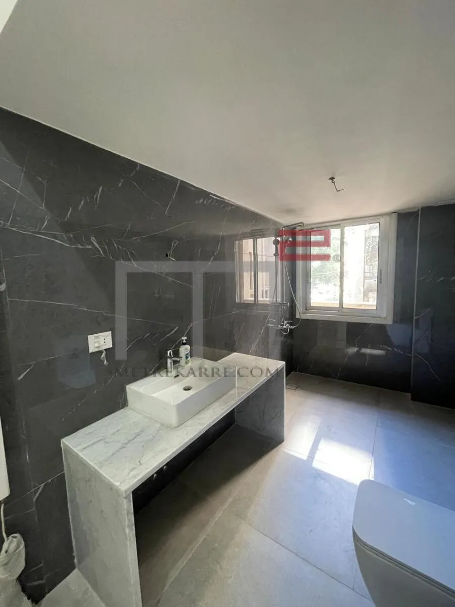 Apartment for Sale in Furn El Hayek — photo 4