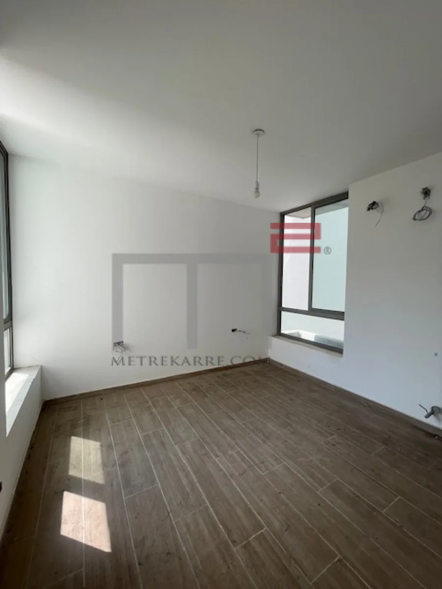 Apartment for Sale in Hôtel Dieu — photo 3