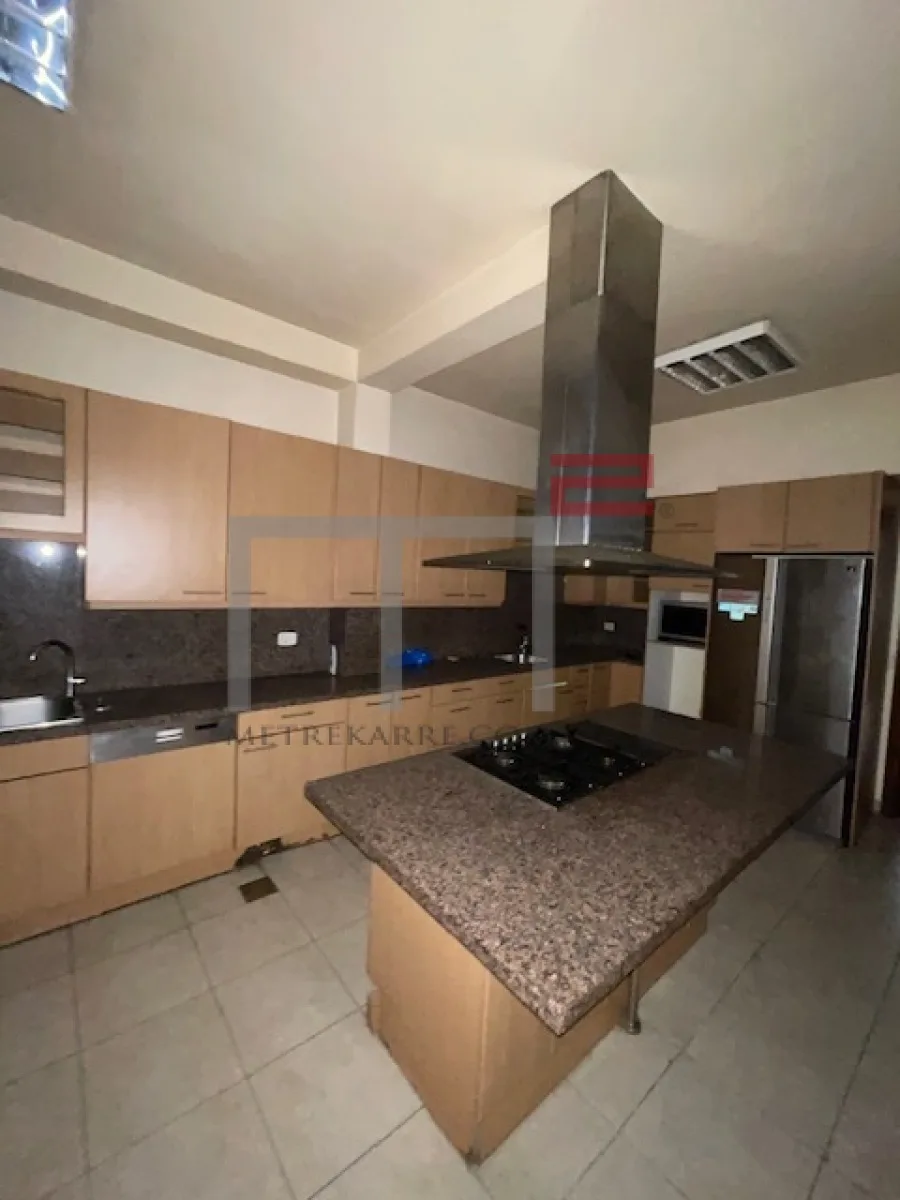 Apartment for Sale in Yesouiyeh — photo 3