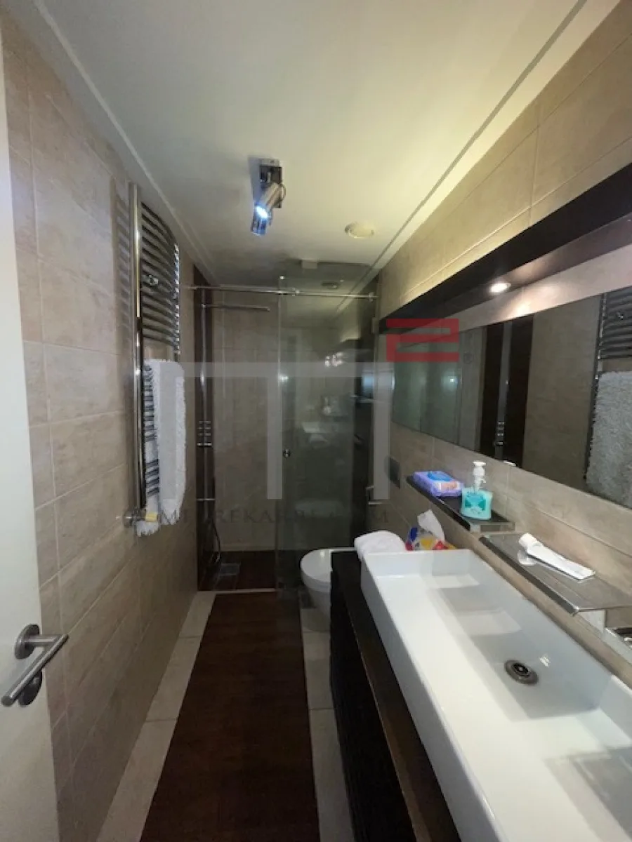 Apartment for Rent in Mar Nicolas — photo 4