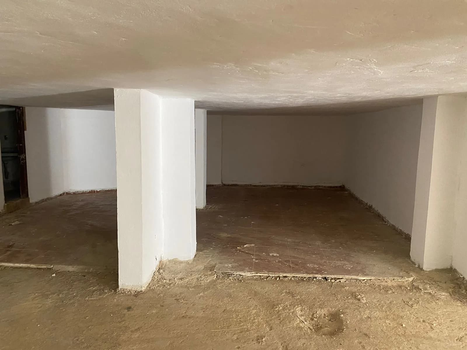 Warehouse for sale in Ain Saadeh — photo 9