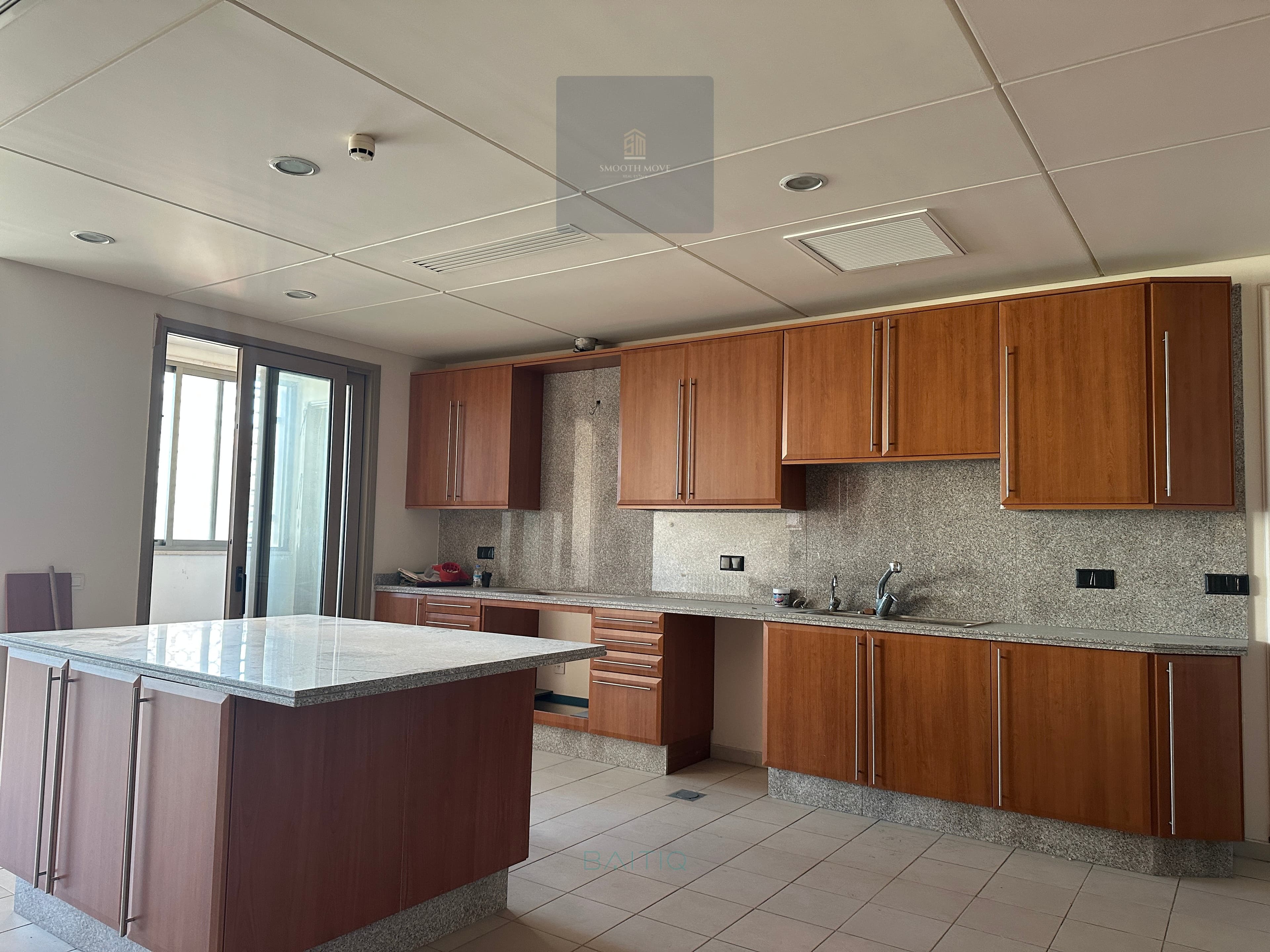 Full Seaview Apartment for Rent or Sale in Prme Manara, Beirut — photo 7
