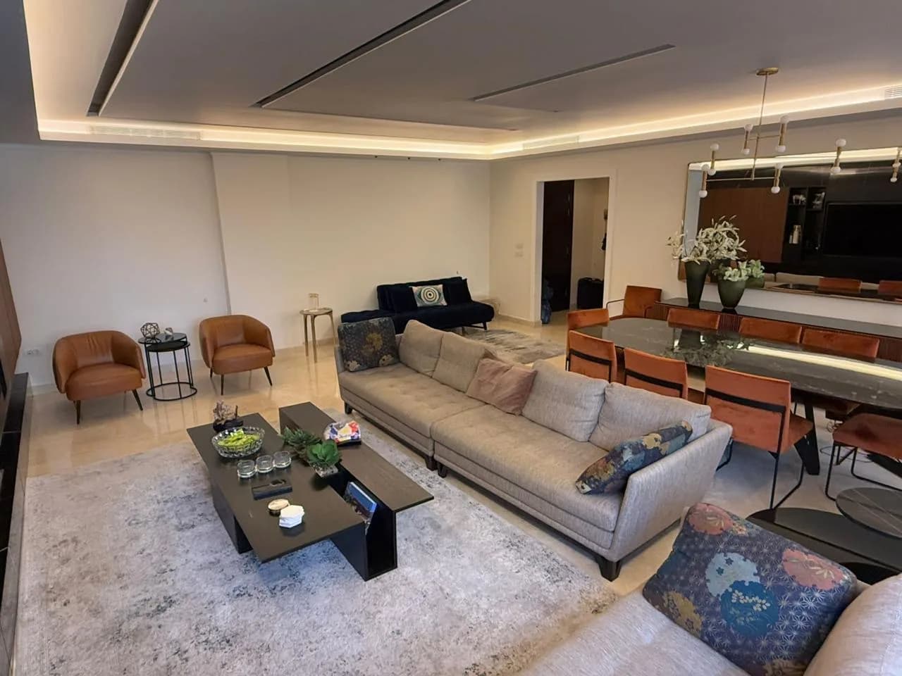 Apartment for Rent in Ain El Mreisseh — photo 2