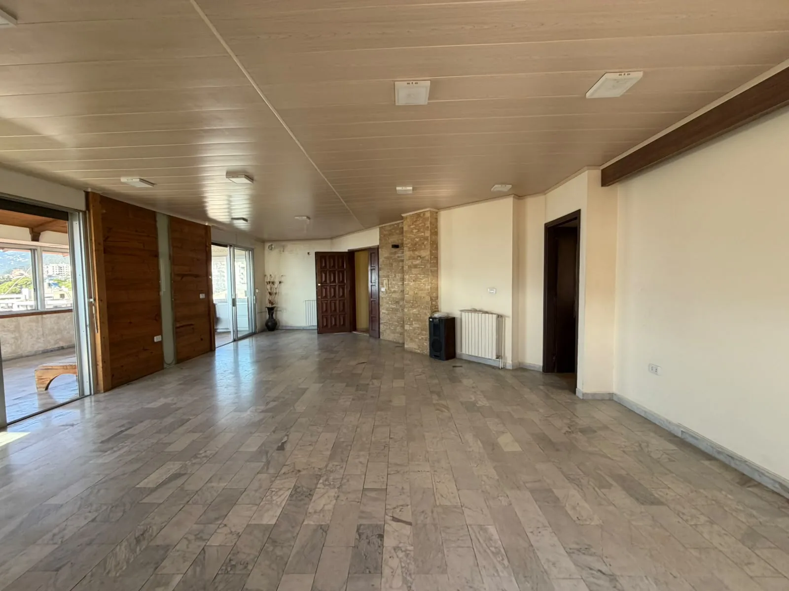 Apartment for Sale in Adonis — photo 4