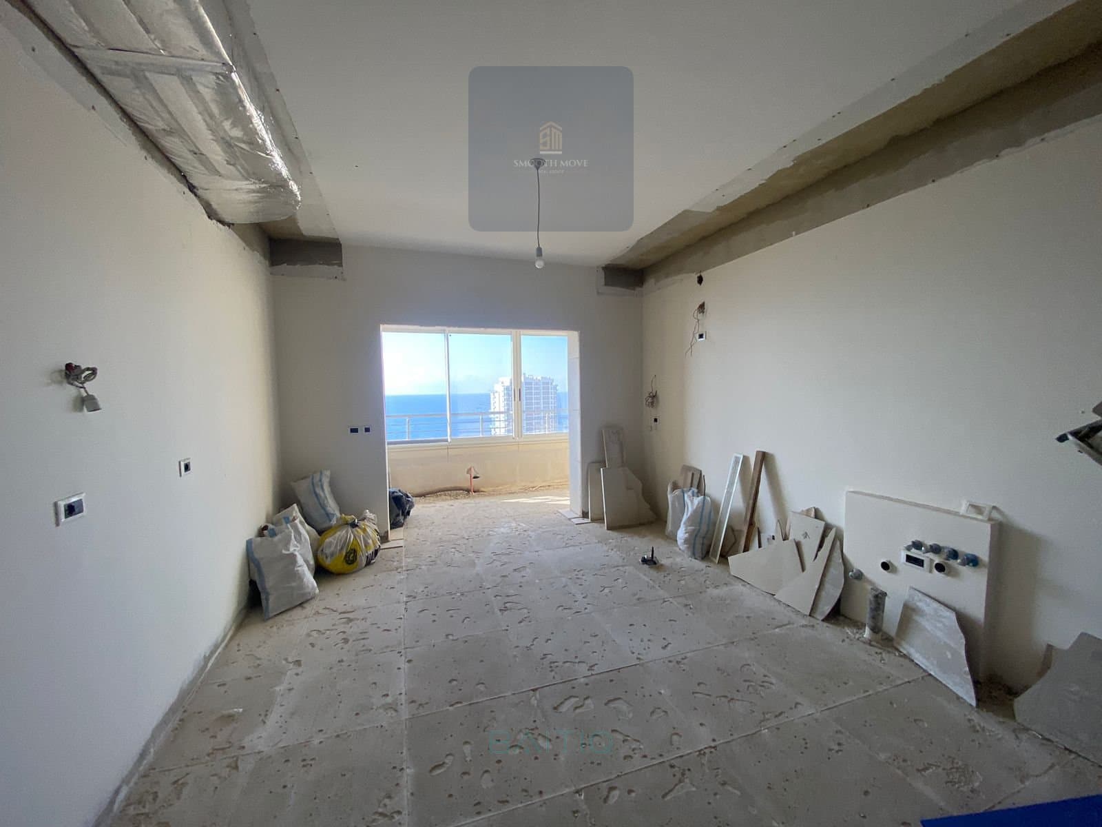 Luxury High-Floor Seaview Apartment for Rent in Rawche, Beirut — photo 3