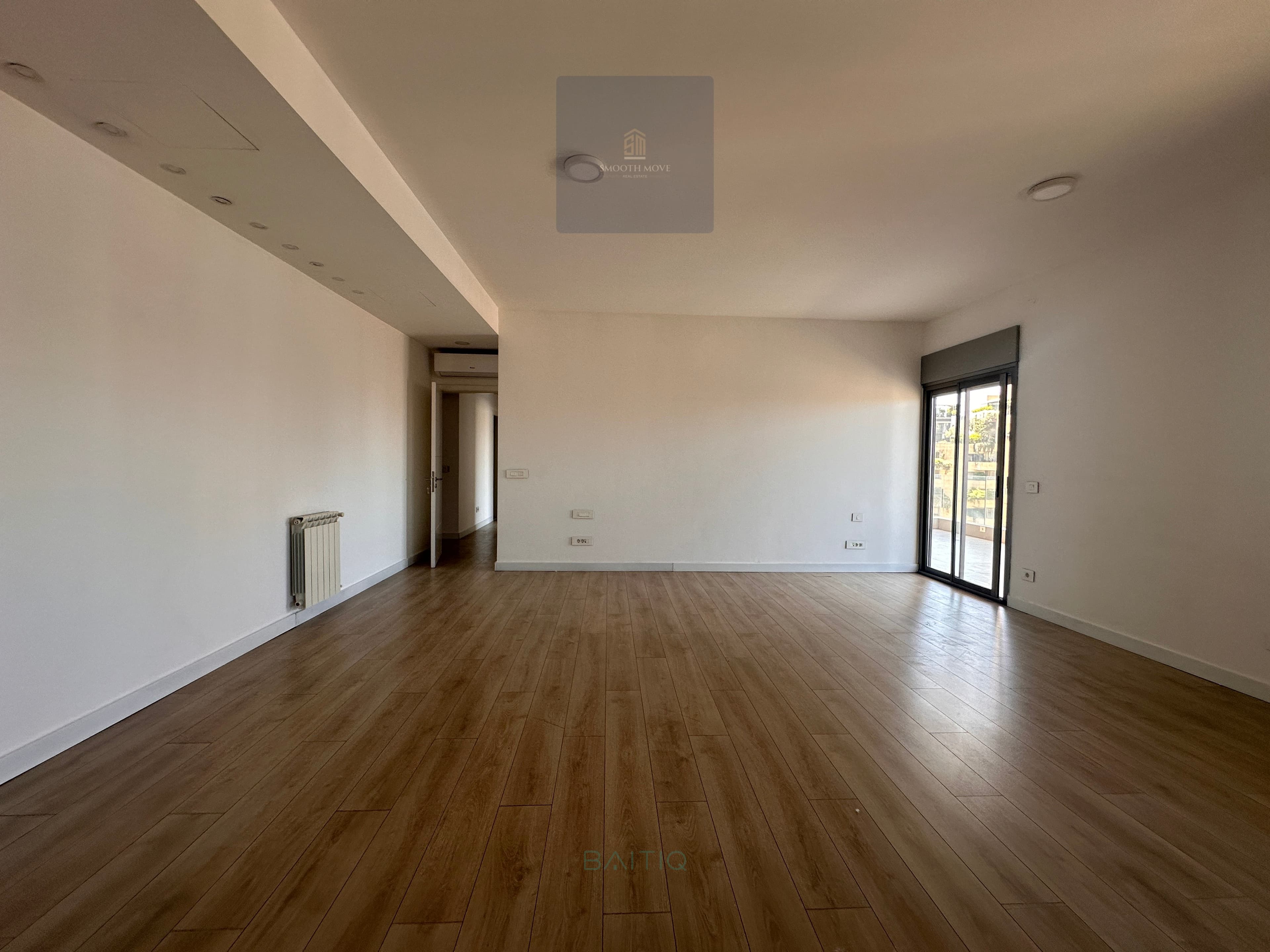 Seaview Apartment with Outdoor Terrace for Rent in Tabaris, Beirut — photo 11