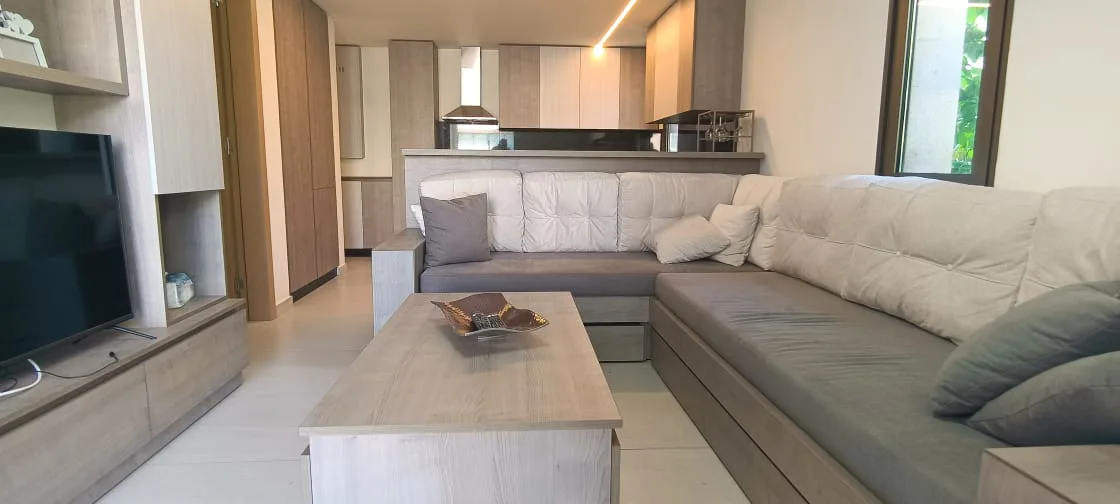 Chalet for rent in Tabarja