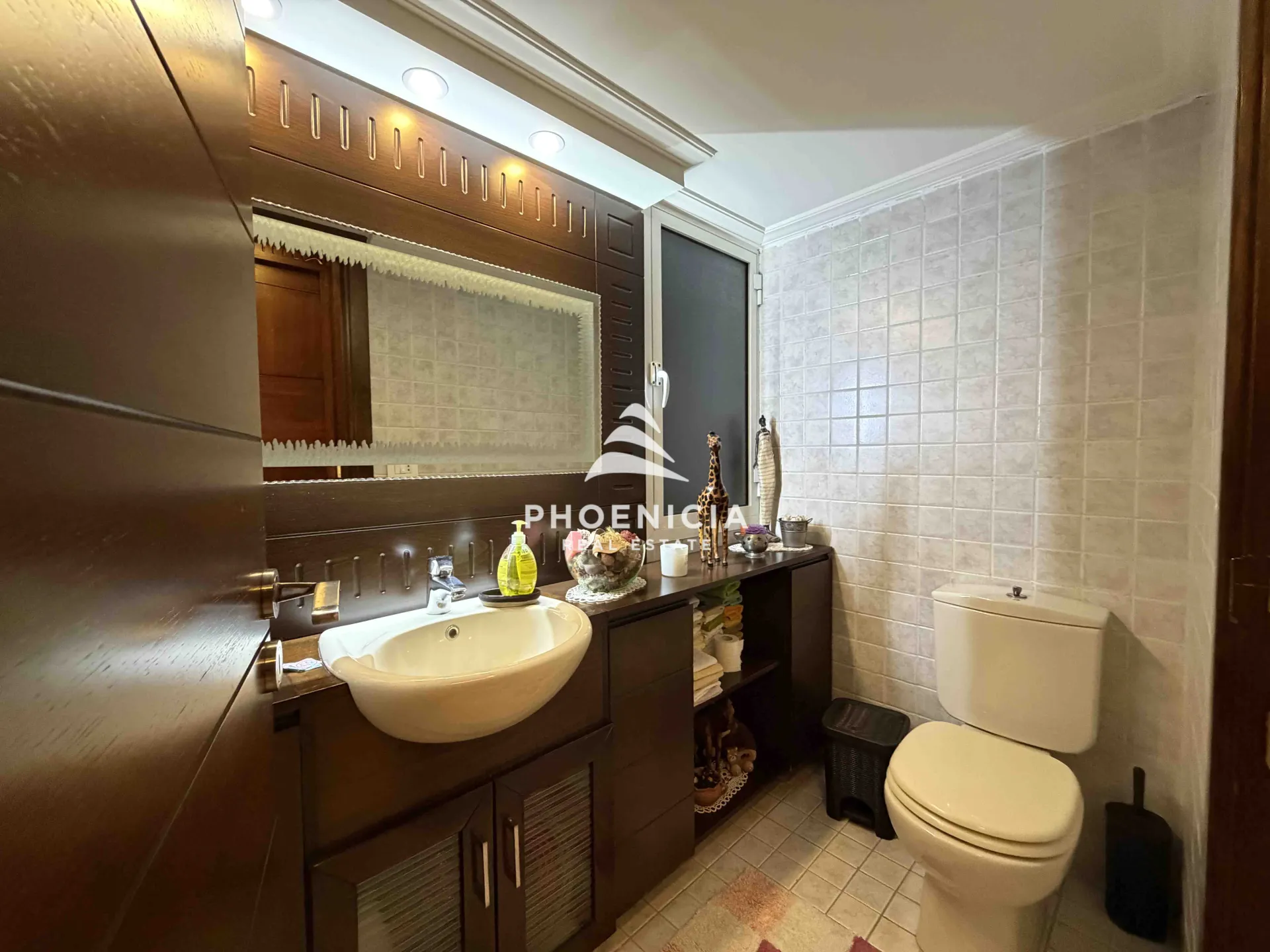Apartment for sale in Jbeil District, Jbeil, Lebanon — photo 15