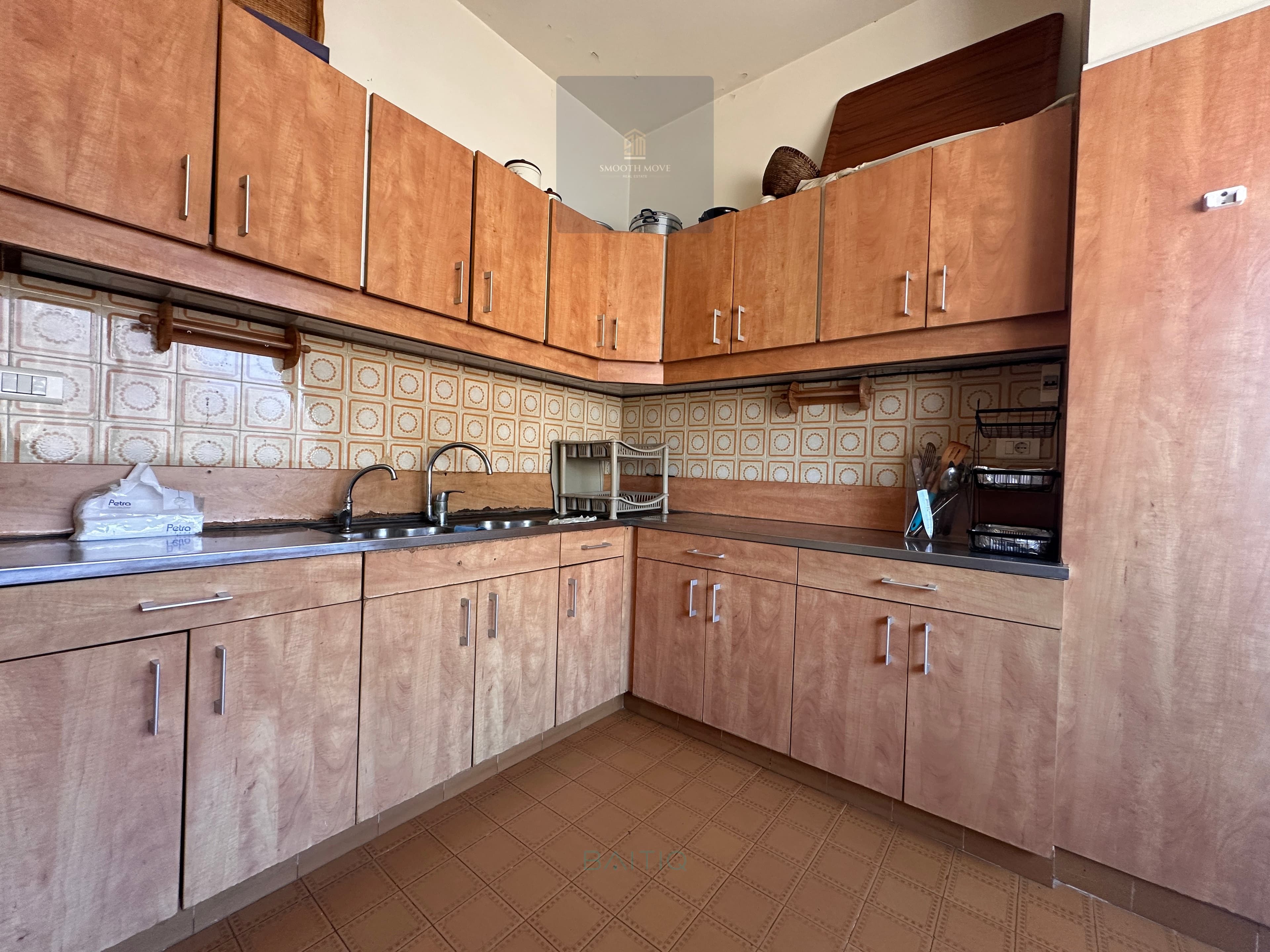 Full Seaview Apartment for Sale in Ramlet El Bayda, Beirut — photo 4