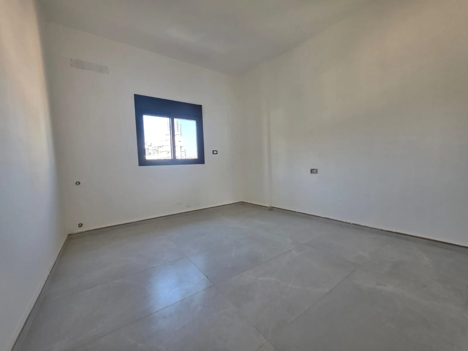 Apartment for Sale in Forn El Chebbak — photo 4