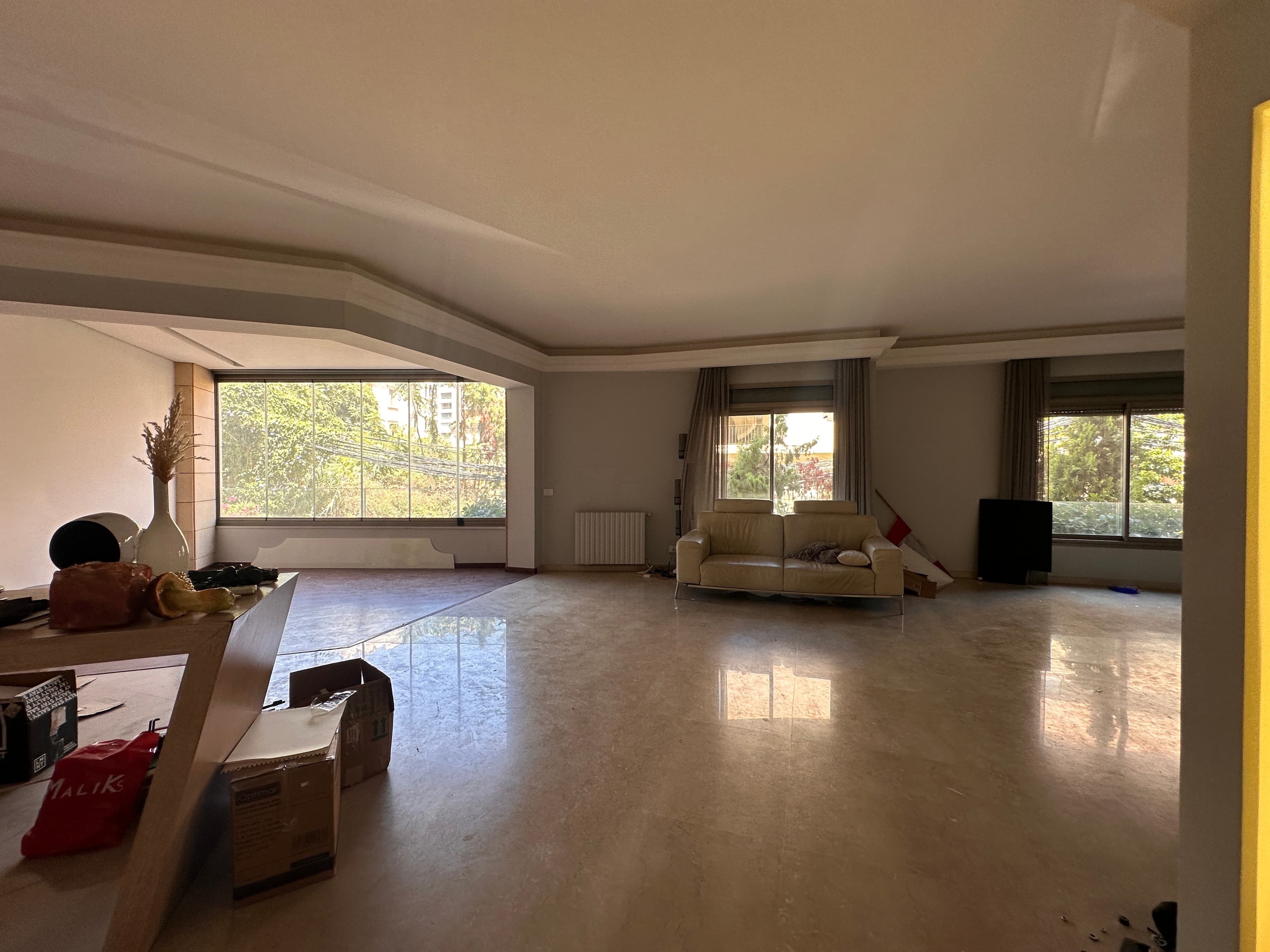Lovely Layout Apartment in Calm Area for Sale in Achrafieh, Beirut — photo 5