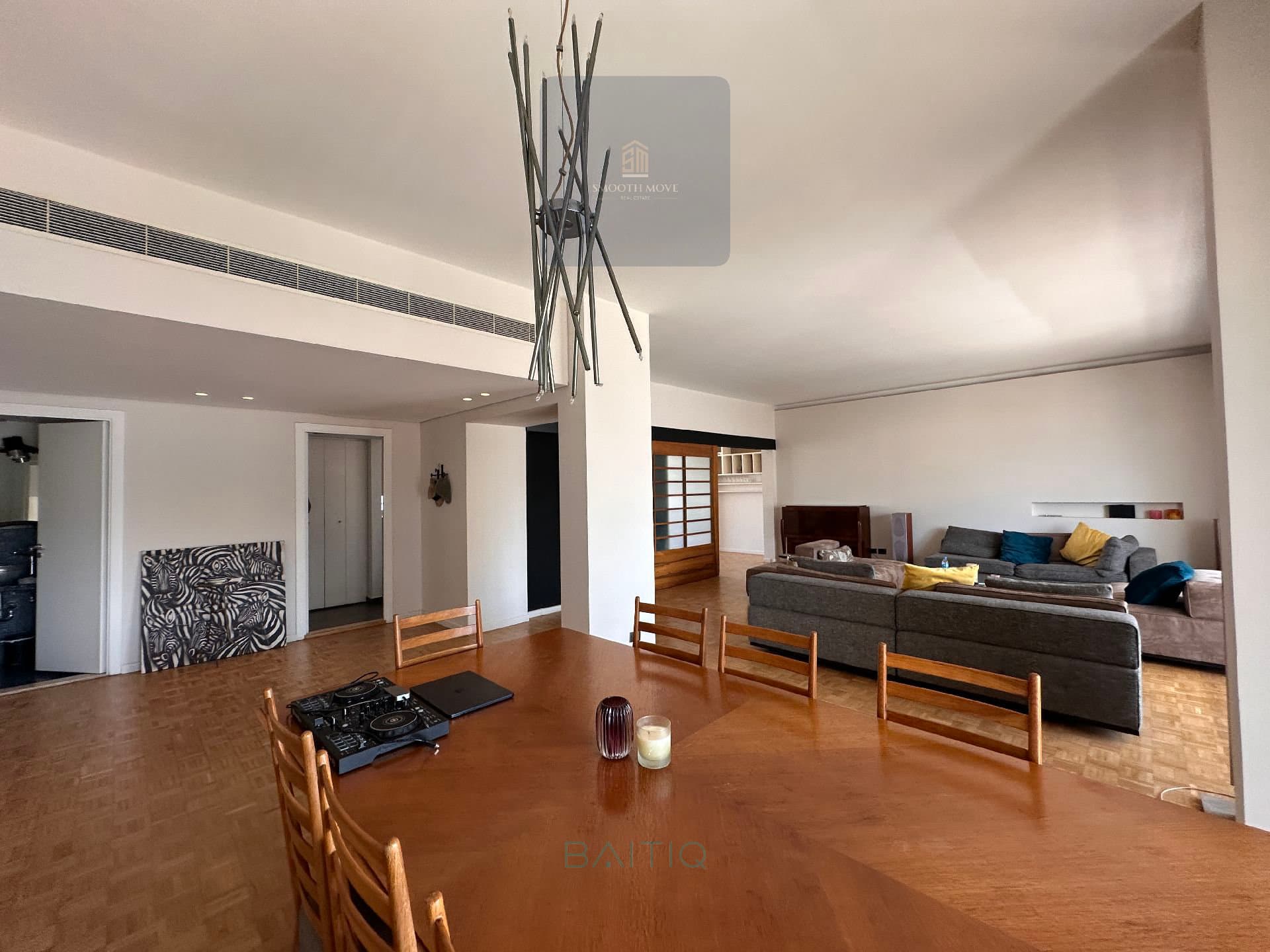 Parisian-style apartment for sale in Achrafieh — photo 3