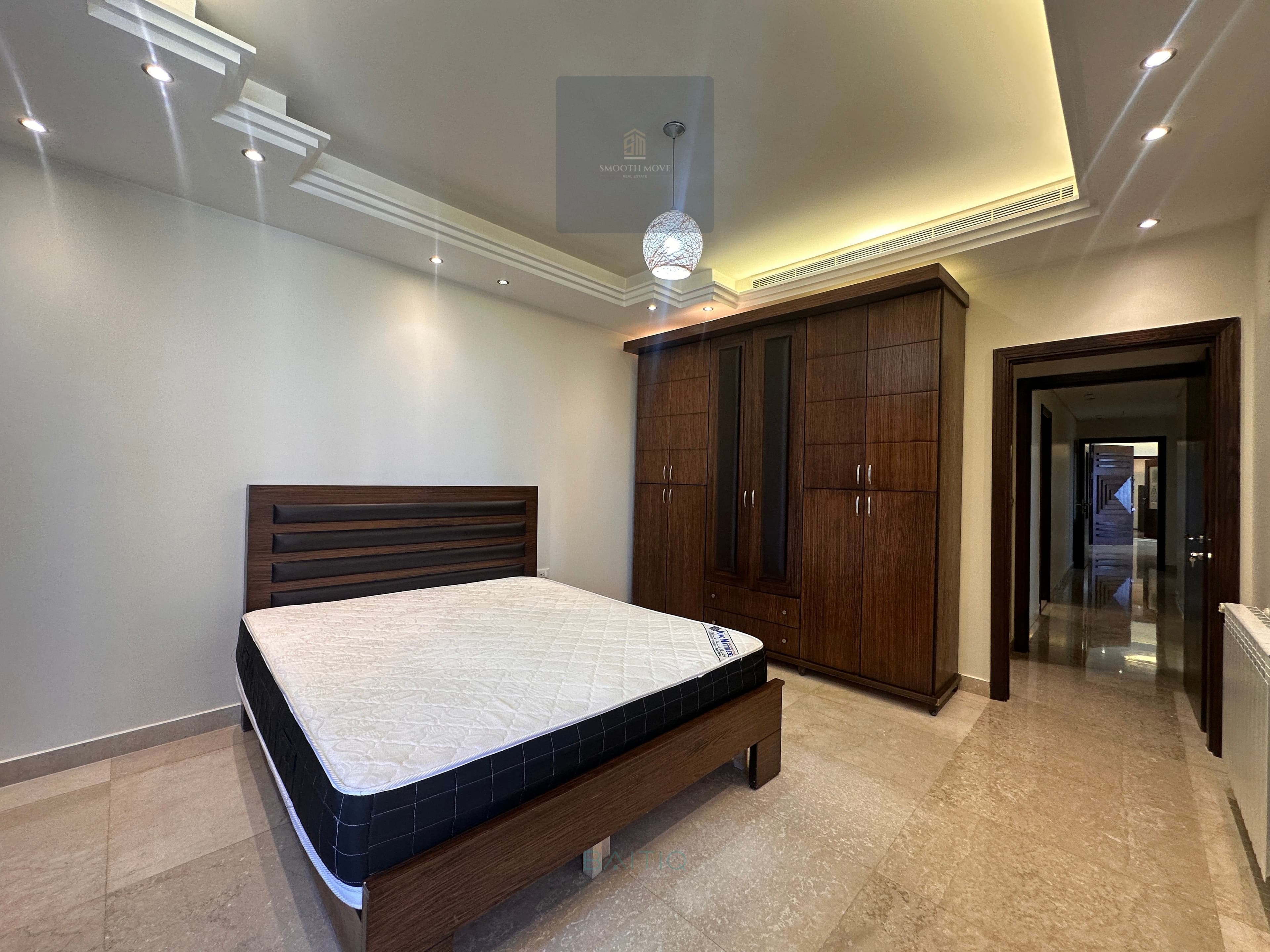 Spacious Seaview Apartment for Rent in Manara, Beirut — photo 4