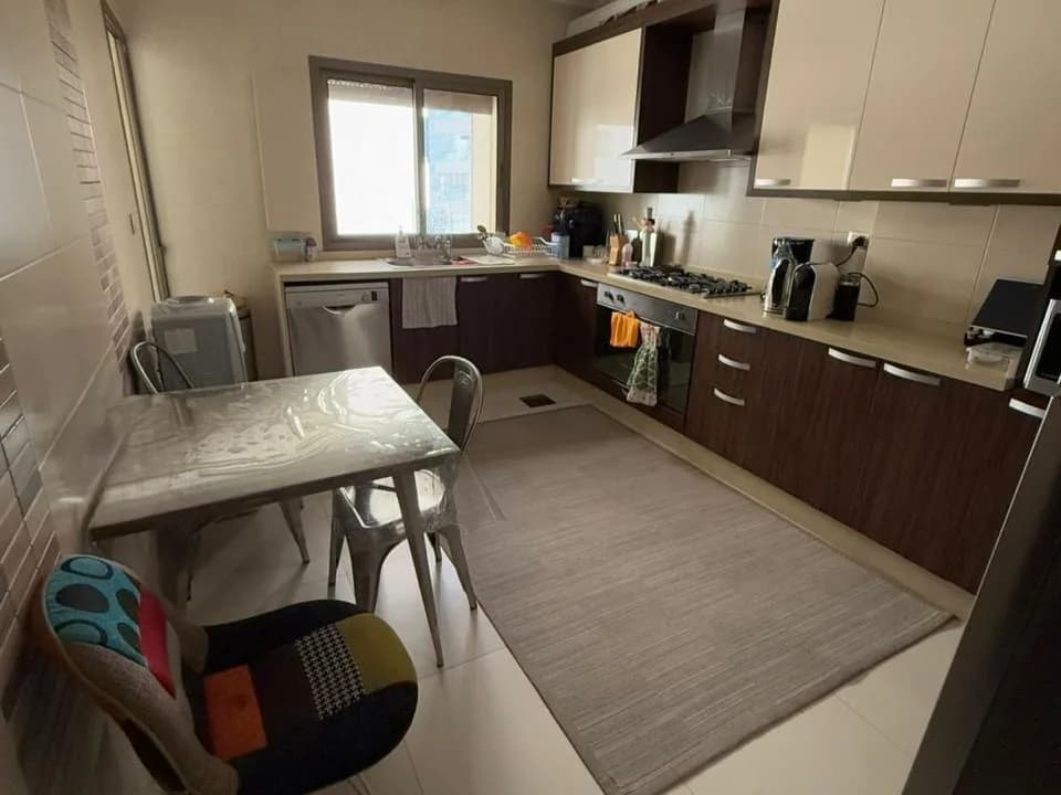 Apartment for Rent in Ain El Mreisseh — photo 6