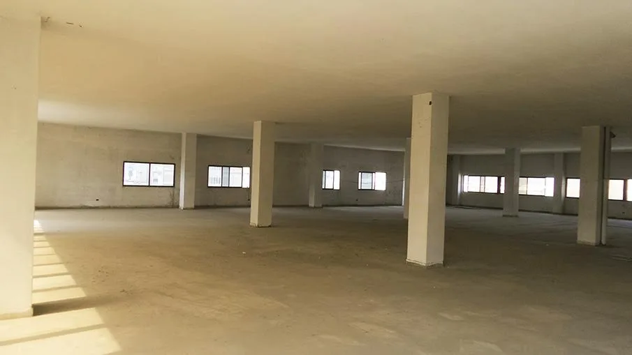 Office for Sale in Daoura