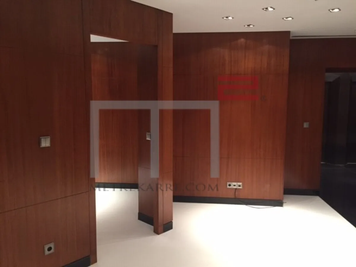 Office for Sale in Achrafieh — photo 2
