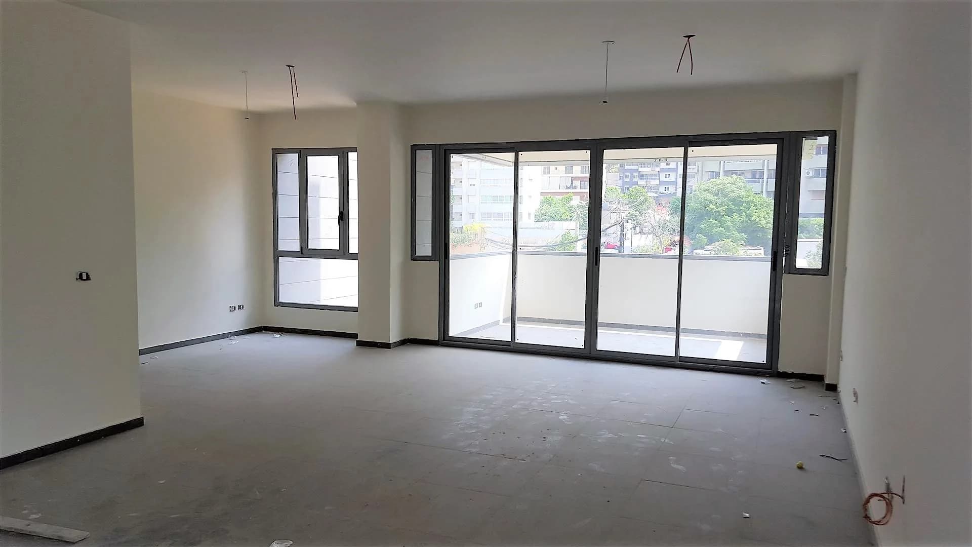 Office for Sale in Jal El Dib