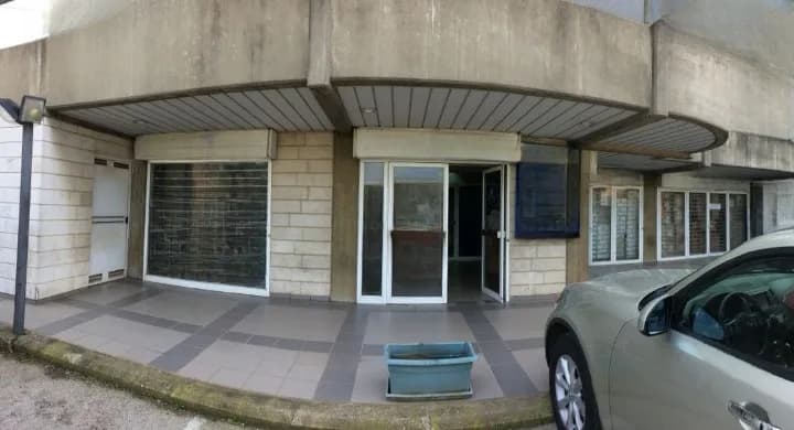 Showroom For Sale in Beit Mery
