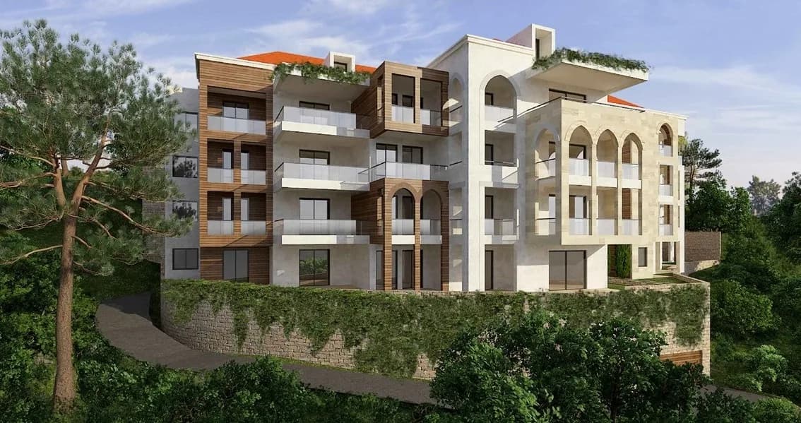 Land with Old House for Sale in Roumieh
