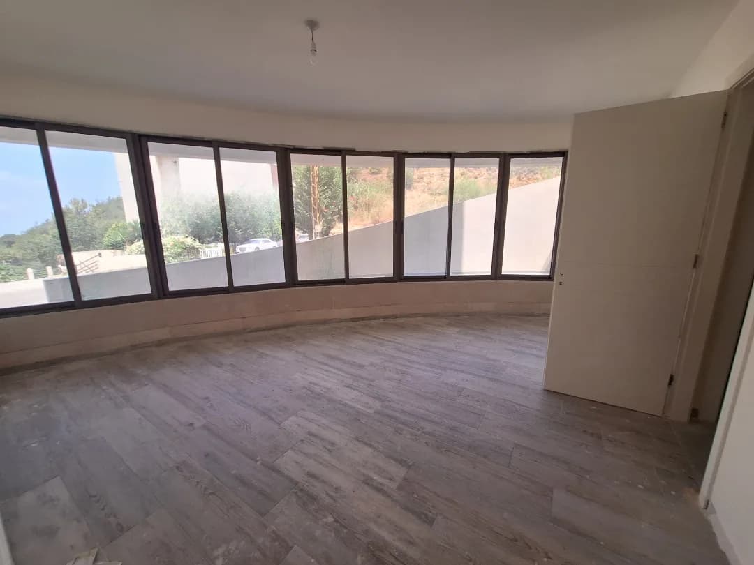 Ground Floor Apartment for Sale in Mansourieh