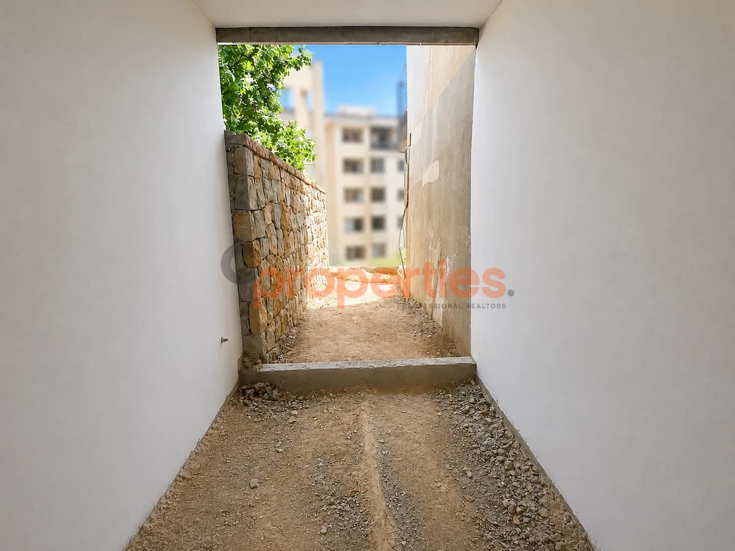 Apartment for Sale in Yarze – CPFY358 شقة للبيع في اليرزة — photo 10