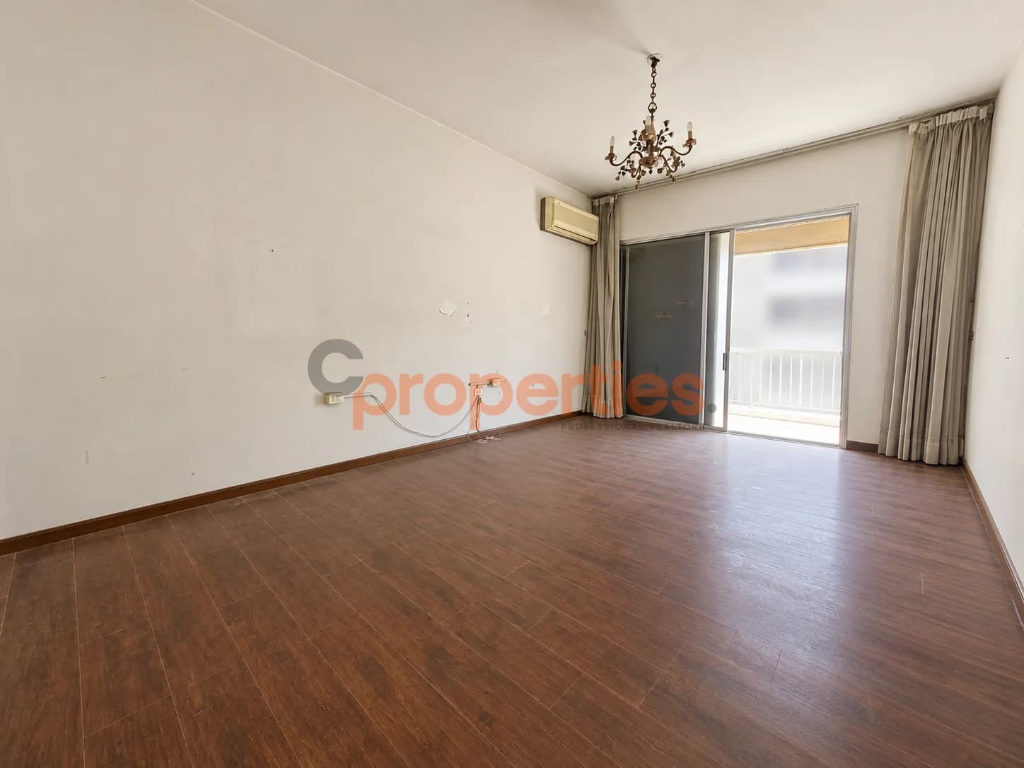 Apartment For Sale in Verdun CPBHN79 – شقة للبيع في فردان — photo 5
