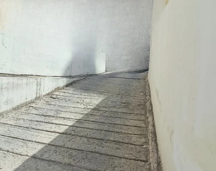 Warehouse for Sale in Sin El Fil — photo 4
