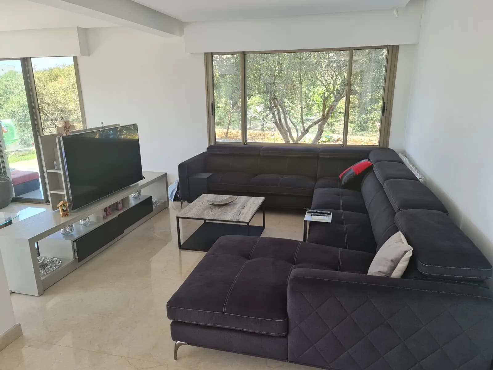 Villa for Sale in Annaya , Lebanon — photo 2